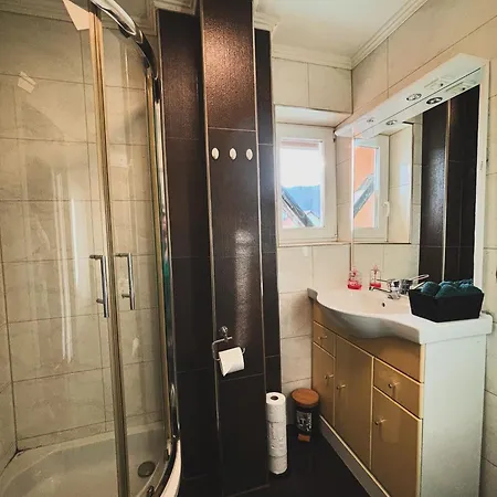 R&s Apartmán Štýrský Hradec