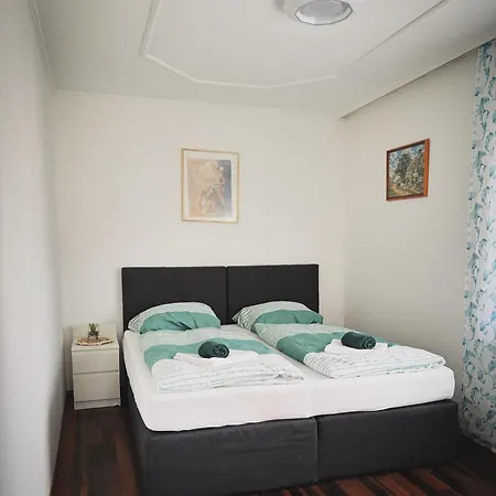 R&s Apartment