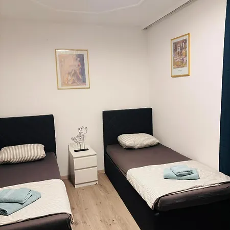 R&s * Štýrský Hradec